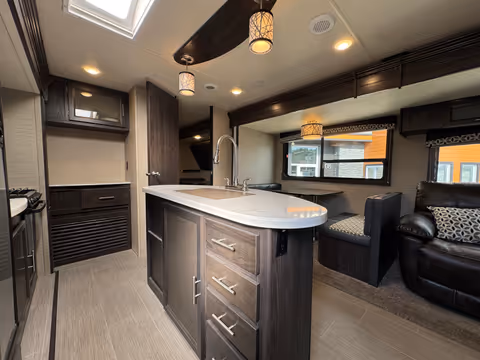 Details de la Dutchmen Kodiak 2018