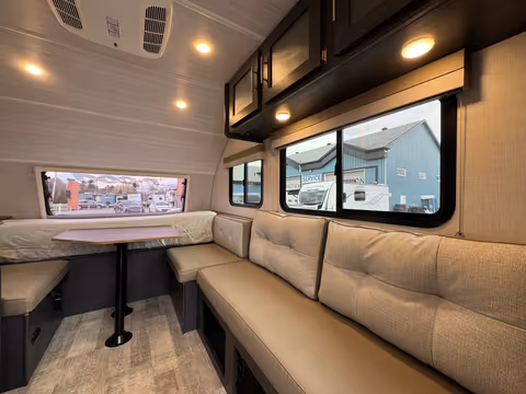 Details de la Forest River R-Pod 2023