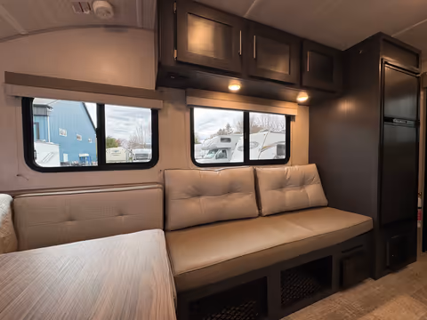 Details de la Forest River R-Pod 2023