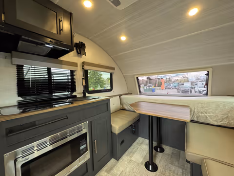 Details de la Forest River R-Pod 2023