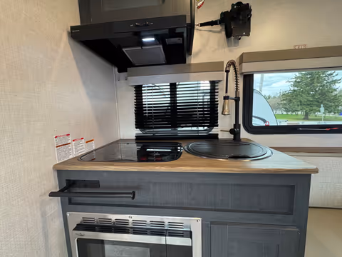 Details de la Forest River R-Pod 2023