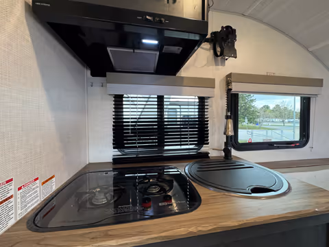 Details de la Forest River R-Pod 2023