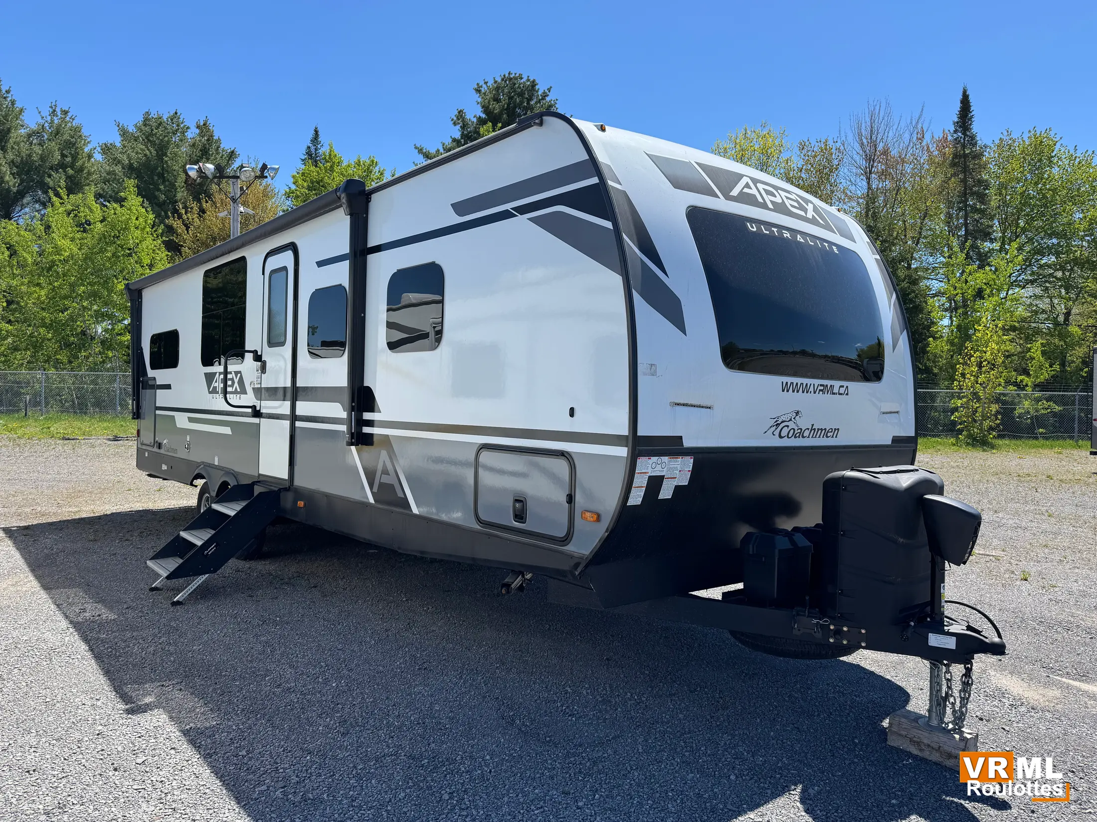 Coachmen Apex Ultra-Lite 264RKS 2024