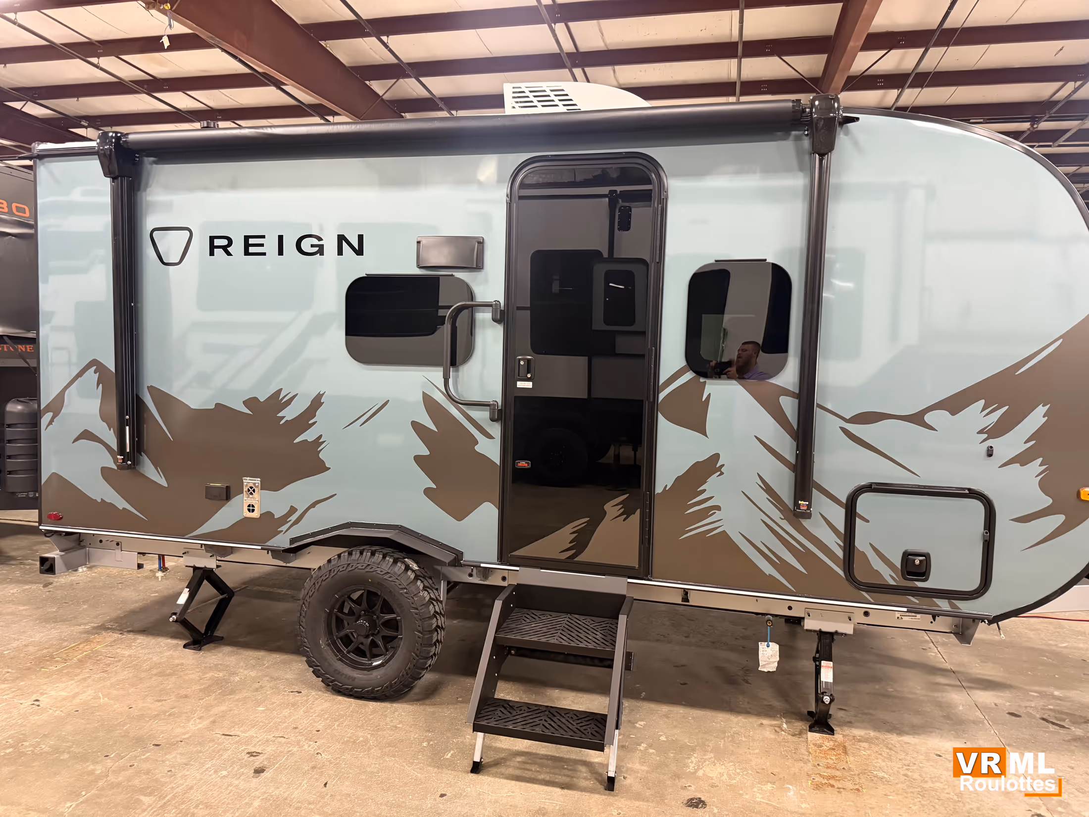 Keystone Reign 15RB 2027 - Extérieur