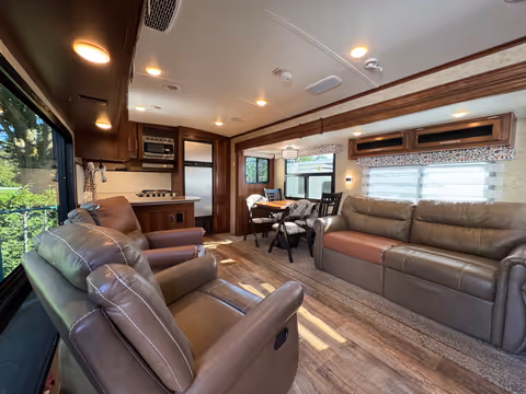 Details de la Jayco Eagle 2016