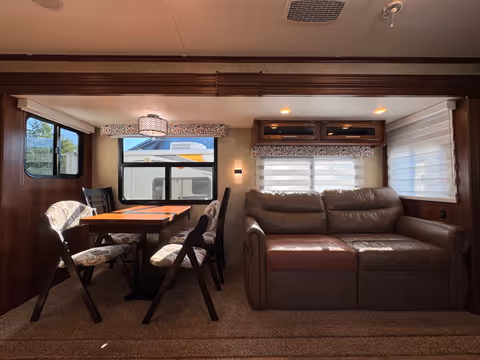 Details de la Jayco Eagle 2016