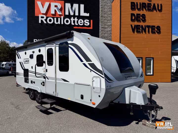 Lance 1985 2020 à vendre chez VRML Roulottes