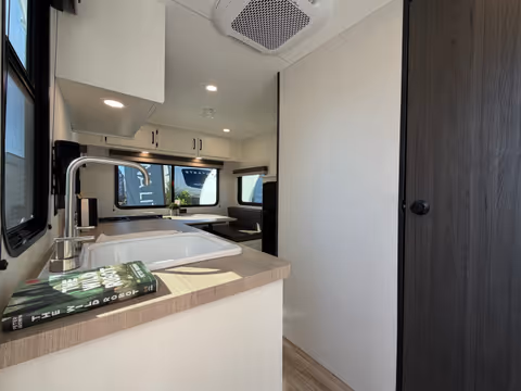 Details de la Venture Sienna Lite 2027
