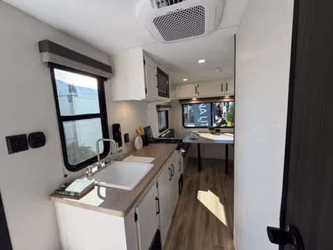 Details de la Venture Sienna Lite 2027