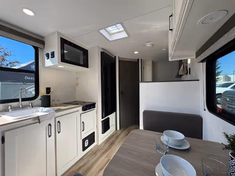 Details de la Venture Sienna Lite 2027