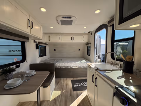 Details de la Venture Sienna Lite 2027